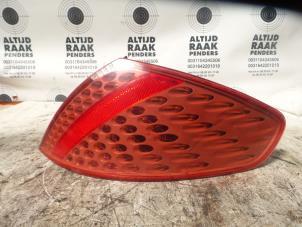 Used Taillight, right Peugeot 307 Price on request offered by "Altijd Raak" Penders