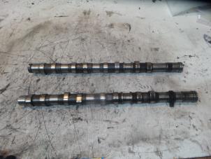 Used Camshaft kit Hyundai H300 Price on request offered by "Altijd Raak" Penders