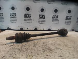 Used Drive shaft, rear right BMW 1 serie (E81) 116i 1.6 16V Price on request offered by "Altijd Raak" Penders