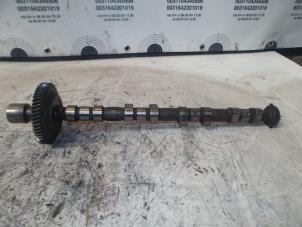 Used Camshaft Mitsubishi L200 Price on request offered by "Altijd Raak" Penders