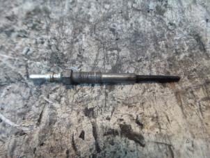 Used Glow plug Landrover Freelander Price on request offered by "Altijd Raak" Penders