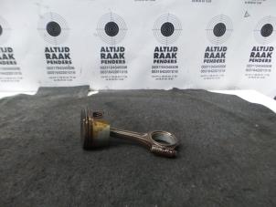 Used Connecting rod Saab 9-5 Price on request offered by "Altijd Raak" Penders