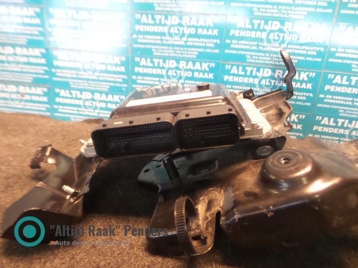 Used Engine management computer Mitsubishi ASX 2.2 DI-D 16V 4WD Price on request offered by "Altijd Raak" Penders