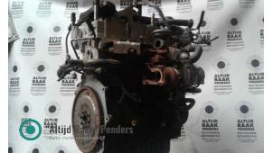 Motor van een Chrysler Voyager/Grand Voyager (RG/RS) 2.8 CRD 16V Grand Voyager 2006