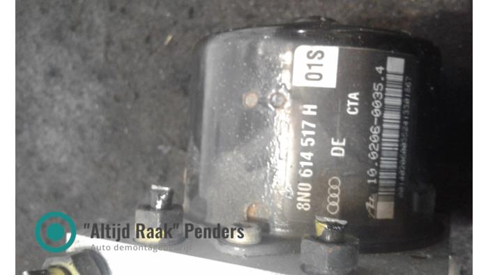 Usagé Pompe ABS Audi TT Roadster (8N9) 1.8 20V Turbo Prix sur demande proposé par "Altijd Raak" Penders