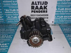 Used Mechanical fuel pump Mercedes B (W246,242) 1.5 B-180 CDI 16V Price on request offered by "Altijd Raak" Penders