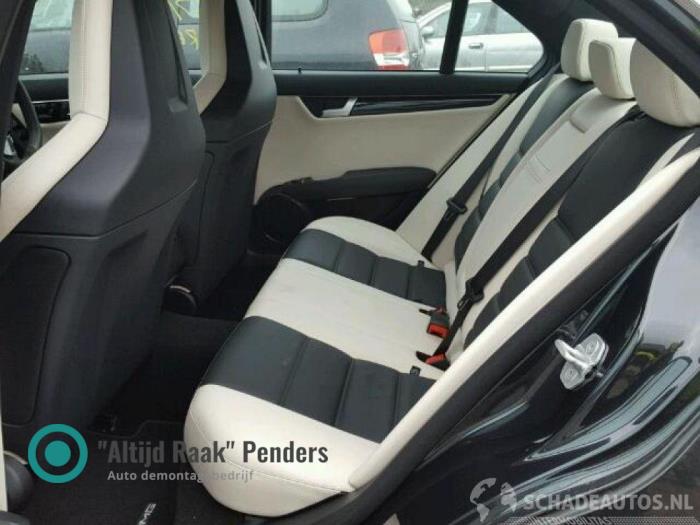 Used Radiator Mercedes C (W204) 6.2 C-63 AMG V8 32V Black Series Price on request offered by "Altijd Raak" Penders