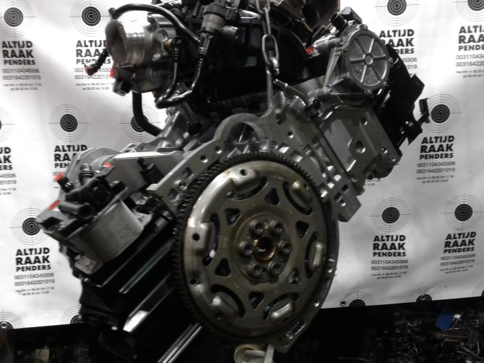 Motor de un BMW 5 serie (F10) 520i 16V 2013