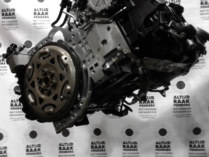 Motor de un BMW 5 serie (F10) 520i 16V 2013