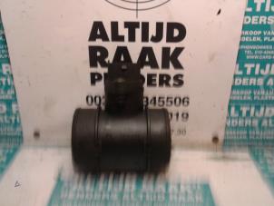Usados Medidor de masa de aire Alfa Romeo 156 Precio de solicitud ofrecido por "Altijd Raak" Penders
