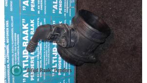 Luftmassenmesser van een Volvo S60 2007