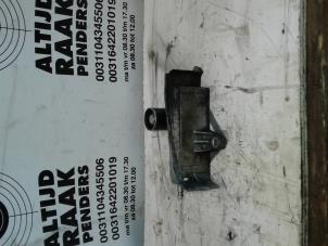 Used Timing belt tensioner Audi A4 Price on request offered by "Altijd Raak" Penders
