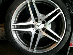 Used Wheel + tyre Mercedes SL (R230) 6.2 SL-63 AMG V8 32V Price on request offered by "Altijd Raak" Penders