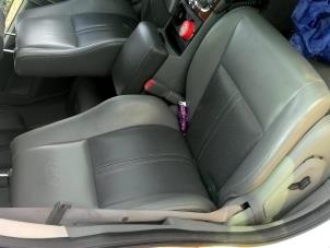 Used Set of upholstery (complete) Jeep Grand Cherokee (WH/WK) 3.0 CRD V6 24V DPF Price on request offered by "Altijd Raak" Penders