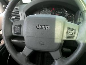 Used Left airbag (steering wheel) Jeep Grand Cherokee (WH/WK) 3.0 CRD V6 24V DPF Price on request offered by "Altijd Raak" Penders