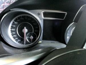 Usagé Compteur kilométrique KM Mercedes CLA Shooting Brake (117.9) 2.0 AMG CLA-45 Turbo 16V Prix sur demande proposé par "Altijd Raak" Penders