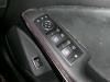 Interruptor de ventanilla eléctrica de un Mercedes CLA Shooting Brake (117.9), 2015 / 2019 2.0 AMG CLA-45 Turbo 16V, Combi/o, Petrol, 1.991cc, 280kW, M133980, 2015-07 2015