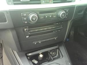 Used Air conditioning control panel BMW 3 serie (E93) M3 4.0 V8 32V Price on request offered by "Altijd Raak" Penders