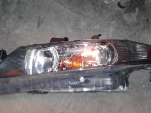 Used Headlight, left Honda Accord Price on request offered by "Altijd Raak" Penders