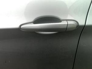 Used Door handle 4-door, front left BMW 3 serie (F30) 328d 2.0 16V Price on request offered by "Altijd Raak" Penders