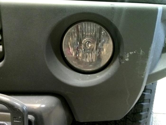 Luz antiniebla izquierda delante de un Hummer H3 3.7 20V 2008
