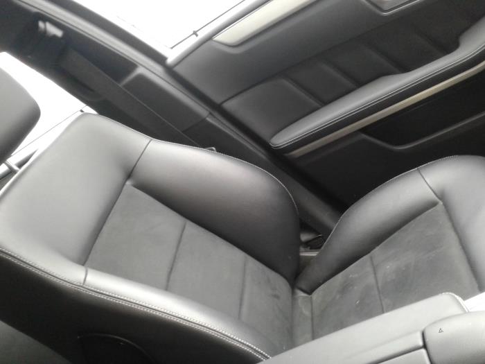 Fotel lewy z Mercedes-Benz E (W212) E-220 CDI 16V BlueEfficiency 2012