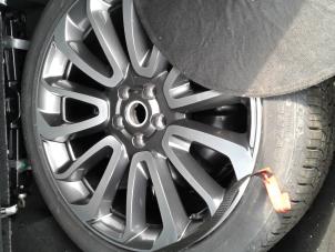 Used Spare wheel Landrover Range Rover Sport (LW) 4.4 SDV8 32V Price on request offered by "Altijd Raak" Penders