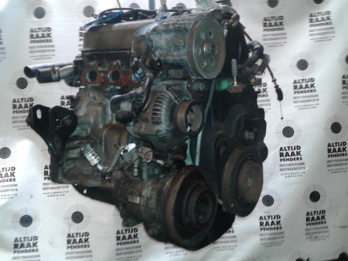 Engine from a Rover 600-Serie 1998
