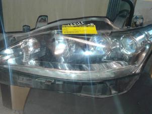 Used Headlight, left Lexus CT 200h Price on request offered by "Altijd Raak" Penders