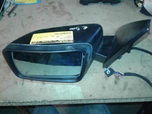 Used Wing mirror, left Landrover Evoque Price on request offered by "Altijd Raak" Penders