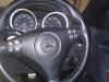 Steering wheel mounted radio control from a Mercedes SLK (R171), 2004 / 2011 1.8 200 K 16V, Convertible, Petrol, 1.796cc, 120kW (163pk), RWD, M271944, 2004-03 / 2011-02, 171.442 2004