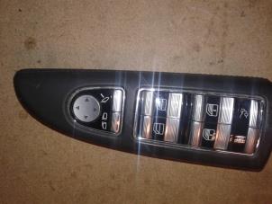 Used Electric window switch Mercedes S-Klasse Price on request offered by "Altijd Raak" Penders
