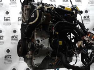 Usados Motor Renault Scénic II (JM) 1.9 dCi 130 Precio de solicitud ofrecido por "Altijd Raak" Penders