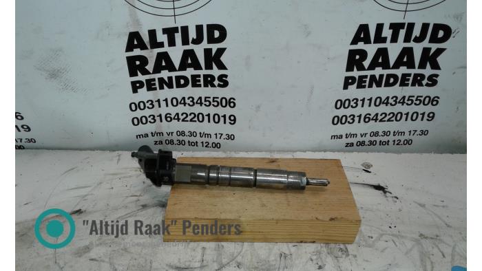 Usagé Injecteurs Mercedes S-Klasse Prix sur demande proposé par "Altijd Raak" Penders