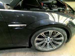 Used Front wing, right BMW 3 serie (E92) M3 4.0 V8 32V Price on request offered by "Altijd Raak" Penders