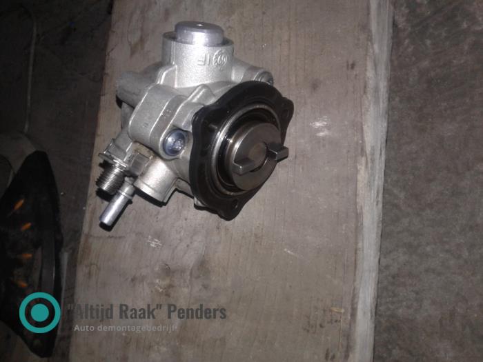 Usagé Pompe essence Peugeot 406 Prix sur demande proposé par "Altijd Raak" Penders
