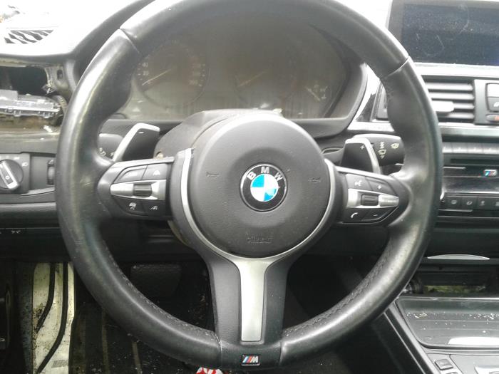 Left airbag (steering wheel) from a BMW 4 serie (F33) 428i xDrive 2.0 Turbo 16V 2015