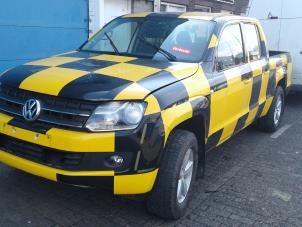Used Front wing, left Volkswagen Amarok 2.0 BiTDI 16V 180 4Motion Price on request offered by "Altijd Raak" Penders