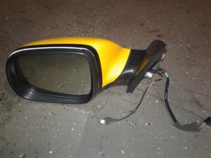 Used Wing mirror, left Volkswagen Amarok 2.0 BiTDI 16V 180 4Motion Price on request offered by "Altijd Raak" Penders