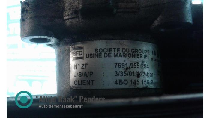 Usagé Pompe direction assistée Dodge Nitro Prix sur demande proposé par "Altijd Raak" Penders