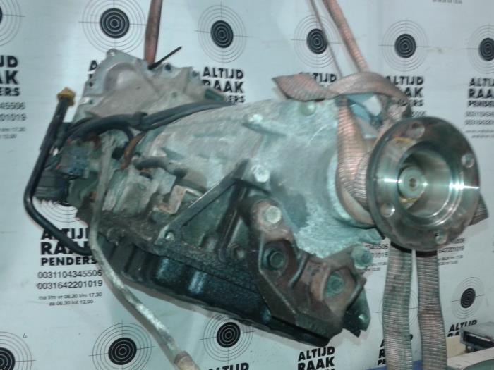 Gearbox from a Volvo 960 I Estate 2.5i 24V 1997
