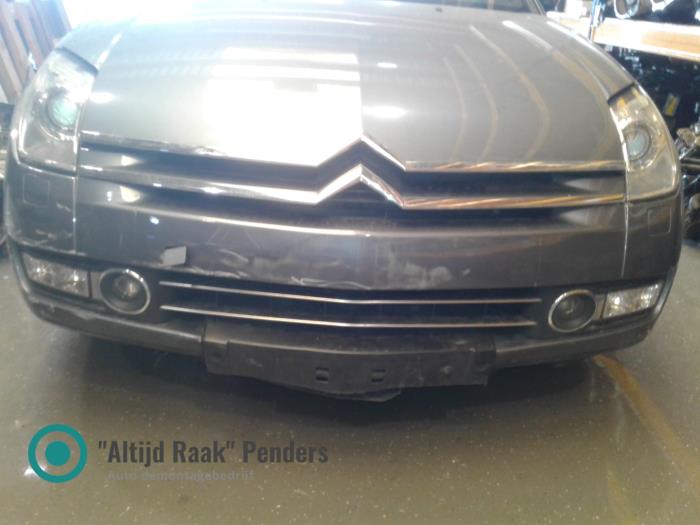 Używane Grill Citroen C6 (TD) 3.0 HDiF V6 24V Cena na żądanie oferowane przez "Altijd Raak" Penders