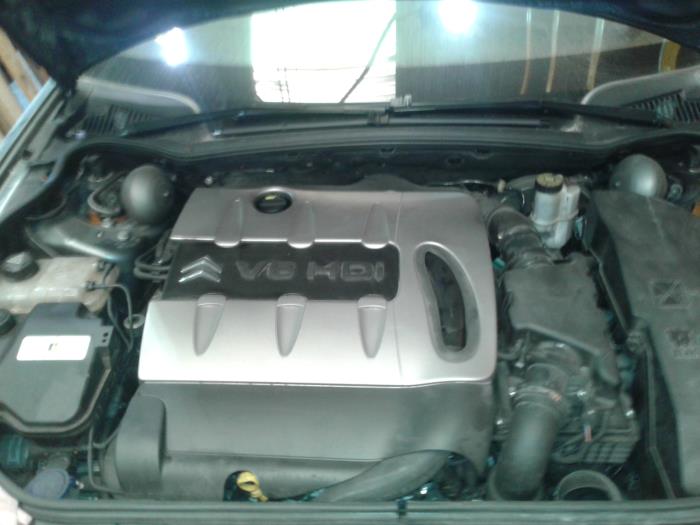 Engine from a Citroën C6 (TD) 3.0 HDiF V6 24V 2012