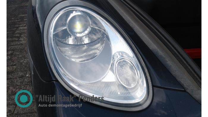 Używane Reflektor prawy Porsche Cayman (987) 3.4 S 24V Cena na żądanie oferowane przez "Altijd Raak" Penders