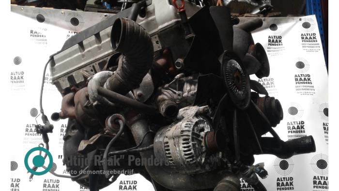 Engine from a Mercedes 200 - 500 1999