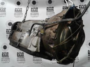 Used Gearbox Mercedes 200 - 500 Price on request offered by "Altijd Raak" Penders