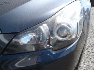 Used Headlight, left Subaru Legacy Wagon (BR) 2.0 D 16V Price on request offered by "Altijd Raak" Penders