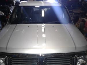 Used Bonnet Dodge Nitro 2.8 CRD 16V 4x4 Price on request offered by "Altijd Raak" Penders