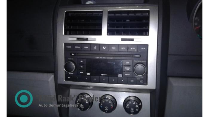 Usagé Commande chauffage Dodge Nitro 2.8 CRD 16V 4x4 Prix sur demande proposé par "Altijd Raak" Penders