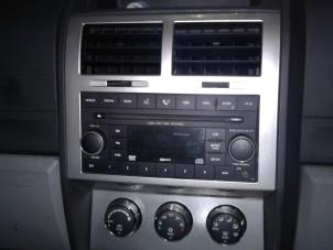 Gebrauchte Klimabedienteil Dodge Nitro 2.8 CRD 16V 4x4 Preis auf Anfrage angeboten von "Altijd Raak" Penders